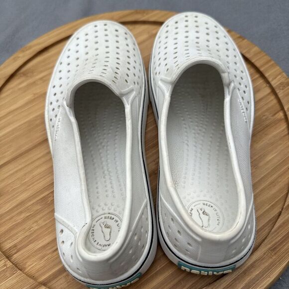 Native Miles Slip On Water Sneakers Shoes Mens/Big Boy Size 5  W Size 7 White - Picture 6 of 9